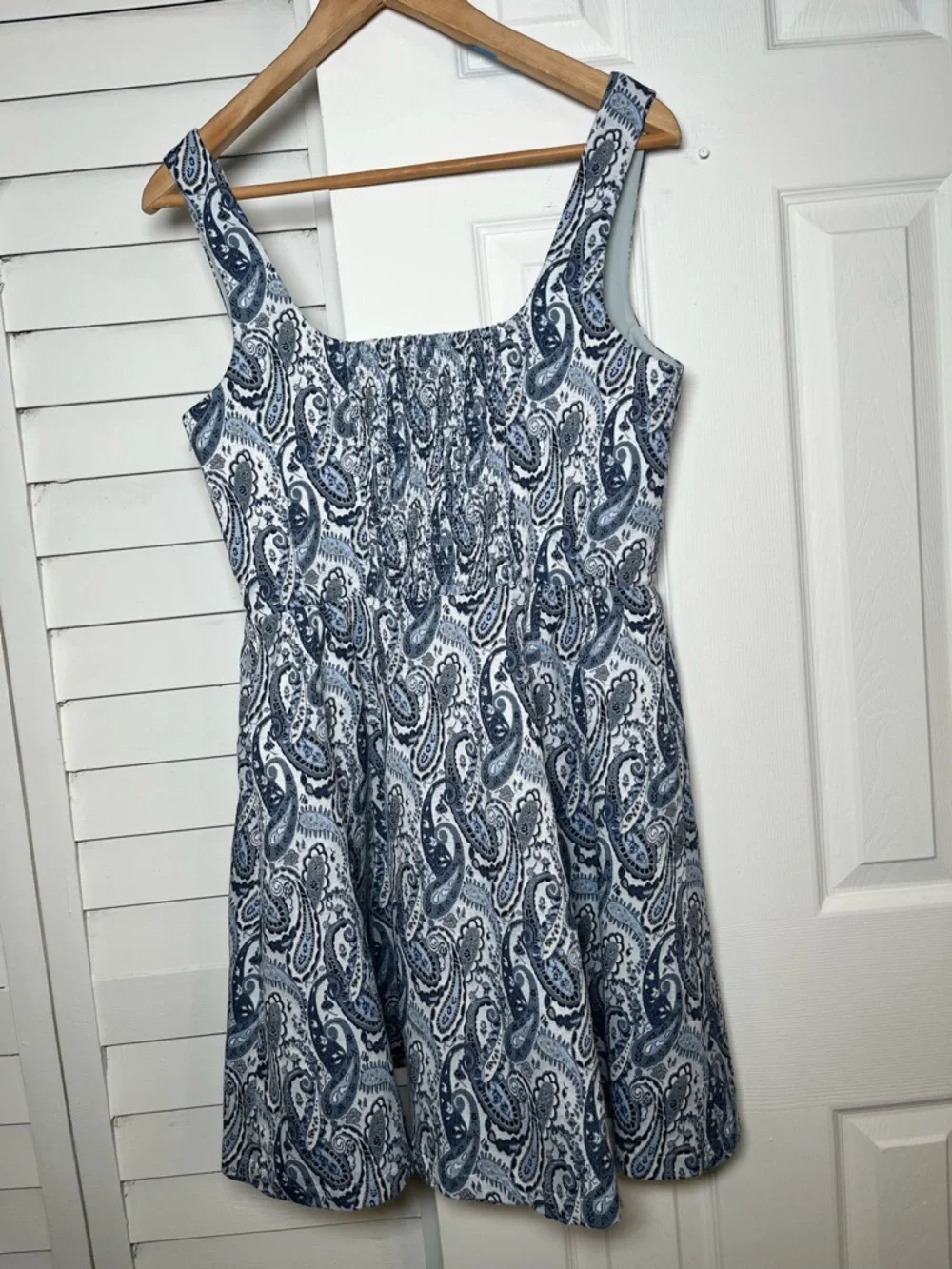 AQUA Paisley Square Neck Mini Dress Size Medium